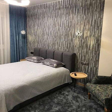 Апартаменты В Историческом Центре Poltava Ngoại thất bức ảnh